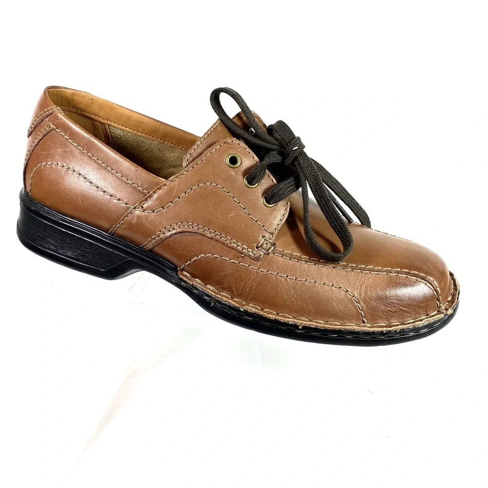 Clarks Shoes Men's 7.5 M Brown Leather Oxford Shoes Lace Up New
